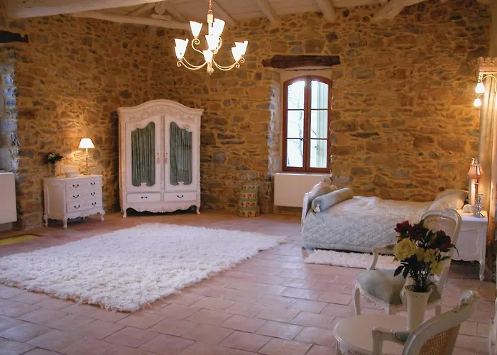 5 Bedroom Pet Friendly In Prázdninový dům *