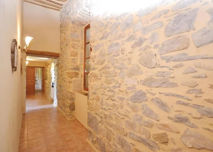 Prázdninový dům 5 Bedroom Pet Friendly In