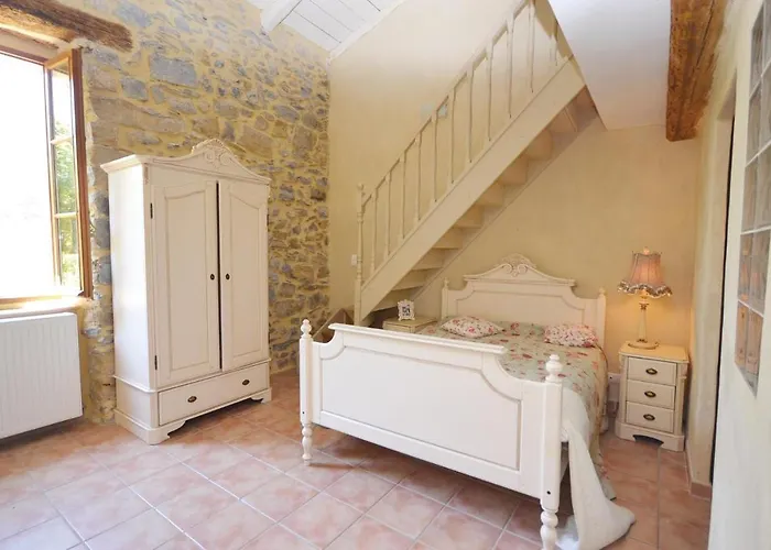5 Bedroom Pet Friendly In Prázdninový dům