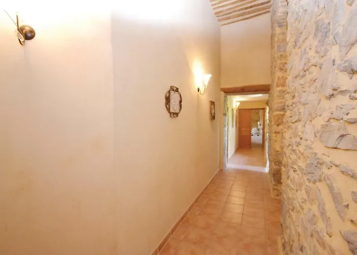 Prázdninový dům 5 Bedroom Pet Friendly In