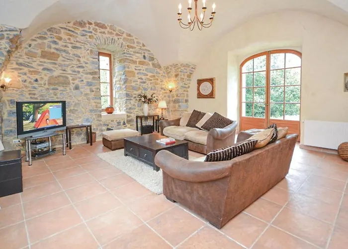 5 Bedroom Pet Friendly In Prázdninový dům
